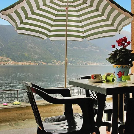 Apartament Directly On The Lake Paganini Flats In Lezzeno