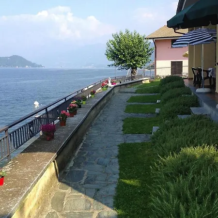 Apartament Directly On The Lake Paganini Flats In *